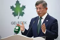 Davutoğlu responds to the question about praying at the 'Umayyad Mosque'.