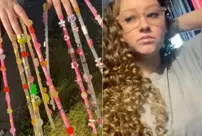 A woman with 1.2-meter-long nails went viral on the internet.