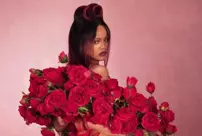 Rihanna posed in special lingerie for Valentine's Day!