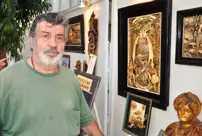 The famous painter Nedim Celkan was found dead in his home.