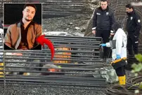 The horrific fate of the worker crushed by a 1-ton bucket! His friends went into a panic.