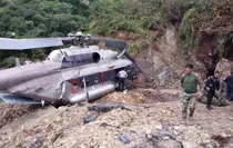 Peru'da Polisi Taşıyan Helikopter Acil İniş Yaptı