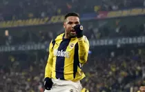 Youssef En-Nesyri Fenerbahçe'yi Sırtlıyor