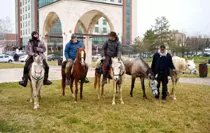 Endülüslü Müslümanlar, Edirne'den At Sırtında Hac Yolculuğuna Çıktı