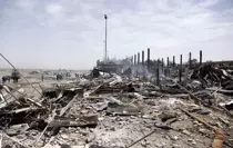 Yemen'de Havalimanı Hava Saldırısında Hasar Gördü