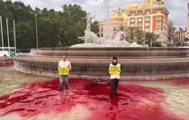 Greenpeace, Madrid'de İsrail'e Silah Satışını Protesto Etti
