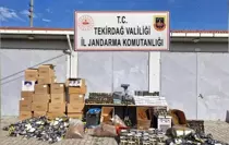 Kapaklı'da Kaçak Makaron Üretimine Operasyon: 240 Bin Makaron ve Tütün Ele Geçirildi