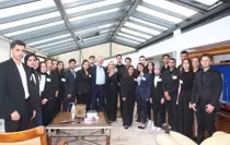 TİKAV Bursiyerleri Hamdi Akın ile Buluştu
