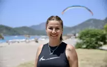 Yamaç Paraşütü ile Hayallerini Gerçekleştiren Kadın Pilot: İlknur Güngelen