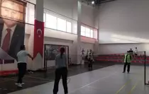Samsun'da Liseler Arası Badminton Turnuvası Sona Erdi