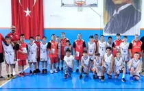 down-sendromlular-basketbol-milli-takimi-ndan-18756021_amp.jpg