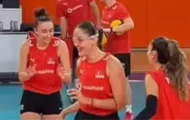 Zehra Güneş neden maske takıyor? Zehra Güneş Dominik maçında yok mu, oynamayacak mı?