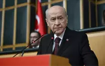 devlet-bahceli-son-dakika-mhp-genel-baskani-18784149_679_amp.jpg