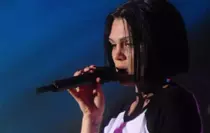 meme-kanseriyle-mucadele-eden-jessie-j-den-yeni-18781894_5297_amp.jpg