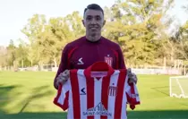 muslera-estudiantes-maci-ne-zaman-hangi-kanalda-18784708_8638_amp.jpg