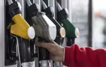 ruzgar-tersine-dondu-petrol-fiyati-dustu-18782156_1396_amp.jpg