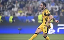 hakan-calhanoglu-sakatlandi-mi-18788909_5060_amp.jpg