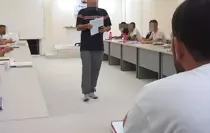 Madde bağımlılarını ücretsiz tedavi edildiği dernekte tek ilaç 'sevgi'