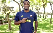 Jhon Duran: Fenerbahçe'de Olmaktan Çok Mutluyum
