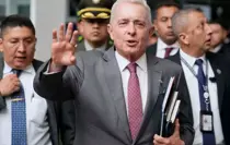 Kolombiya'da eski Devlet Başkanı Alvaro Uribe, 12 yıl ev hapsine mahkum edildi