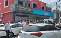 Adana Demirspor Kalecisinin Babası Tabancayla Vuruldu