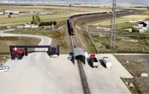 Kars Demiryolu ile Asya ve Avrupa Arası Yük Taşımacılığı Artıyor
