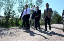 Vali Makas, Yukarımahmutlar Köyü'nde Altyapı Çalışmalarını İnceledi