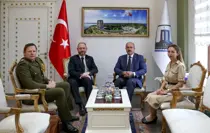 Yeni Zelanda Büyükelçisi Greg Lewis, Çanakkale Valisi'ni Ziyaret Etti
