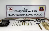 Eskişehir'de Kaçak Kazı Yapan 5 Şüpheli Suçüstü Yakalandı