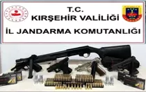 Kırşehir'de Ruhsatsız Silahlarla 5 Kişi Yakalandı