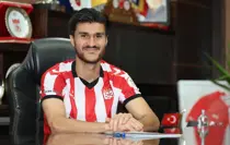 Sivasspor, Yusuf Cihat Çelik ile Anlaştı
