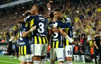 Fenerbahçe, Trabzonspor'u 1-0 Yenerek Galibiyet Serisini 4 Maça Çıkardı