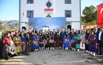 Trabzon'da 40 çiftçiye süt sağım makinesi verildi