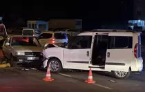Erzurum'da zincirleme trafik kazasında 2 kişi yaralandı