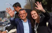 6 ay içinde ikinci belediye başkanını kaybeden Özel'den duygusal veda