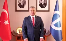 Rektör Adıgüzel'in 15 Aralık Dünya Türk Dili Ailesi Günü mesajı