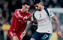 2 kırmızı, 3 gol! Dev maçta kazanan Liverpool