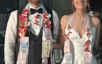 Çanakkale'deki kazada ölen Neslihan öğretmen ile eşinin babaannesi toprağa verildi