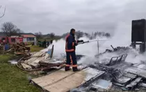 Edirne'de iki ayrı ilçede çıkan yangında 2 ev kullanılamaz hale geldi