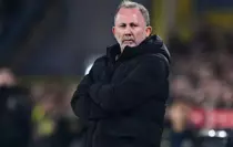 Sergen Yalçın, tarihi derbi galibiyeti sonrası hakemlere verdi veriştirdi