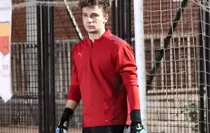 İzmirli kaleci Kaan Tınmaz takımsız kaldı, halı sahaya kiralık kaleci oldu