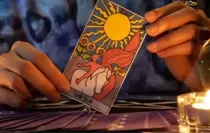 31 Aralık Günlük Tarot Falı: 31 Aralık Çarşamba günü seni neler bekliyor? Günlük Tarot kart açılımı!