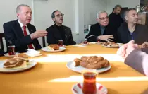 Cumhurbaşkanı Erdoğan, Gazetecilerin Günü'nü Tophane'de Kutladı