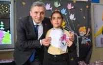 Antalya, Muğla, Isparta ve Burdur'da karne heyecanı yaşandı