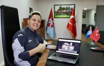 Trabzonspor Kadın Futbol Takımı'nın teknik direktörü Özgüvenç, AA'nın ''Yılın Kareleri'' oylamasına katıldı