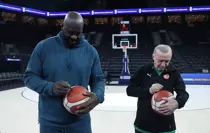 Cumhurbaşkanı Erdoğan, efsane isimle aynı parkede