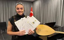 Liseli Zeynep'e, 3 uluslararası müzik yarışmasında 9 ödül