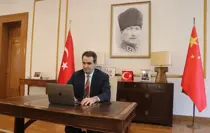 Türkiye'nin Pekin Büyükelçisi Ünal AA'nın ''Yılın Kareleri'' oylamasına katıldı