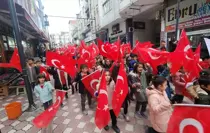 Suluova'da öğrenciler ''Bayrağa sevgi'' yürüyüşü yaptı