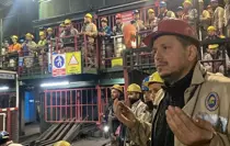 Zonguldak'ta madenciler Kahramanmaraş merkezli depremlerde hayatını kaybedenleri dualarla andı